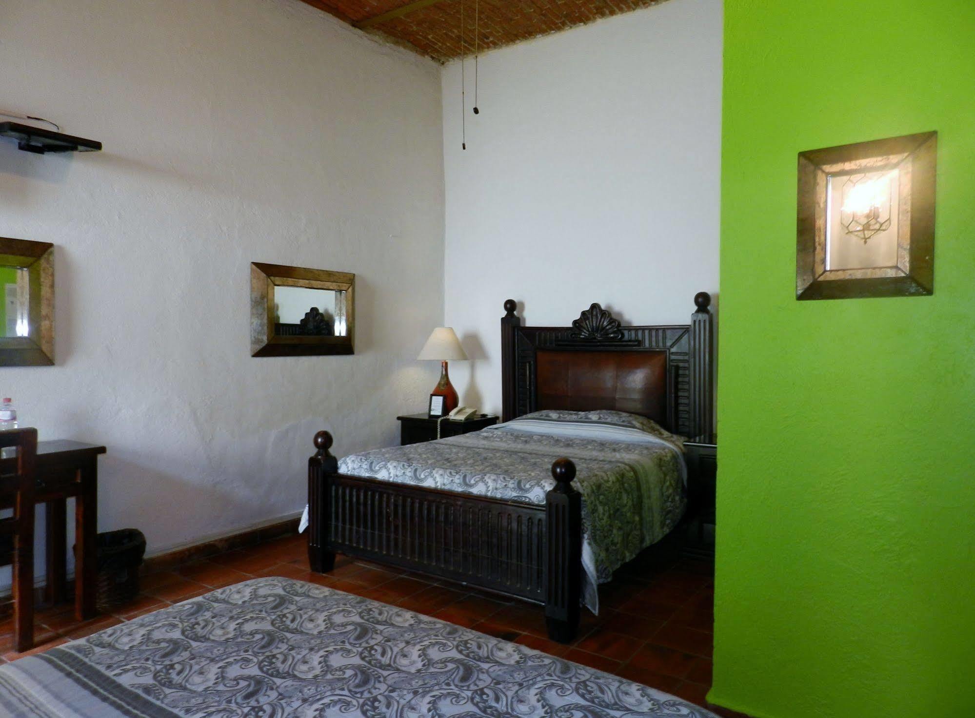 Hotel Rosa Morada Tlaquepaque Luaran gambar